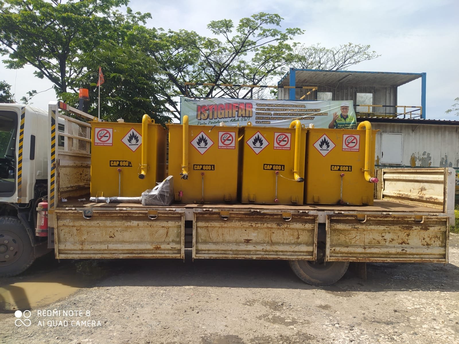 Pengiriman tangki industri Arutala Nusa Teknik Balikpapan